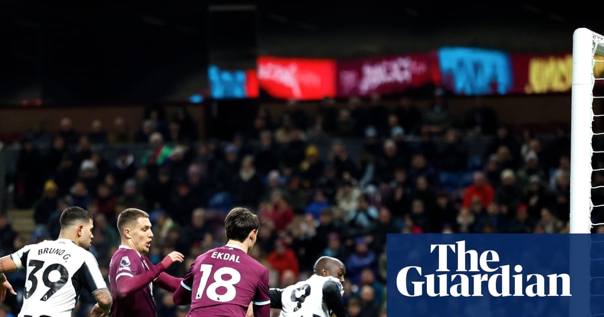 Guimarães绝杀助纽卡客场3-1击败伯恩利