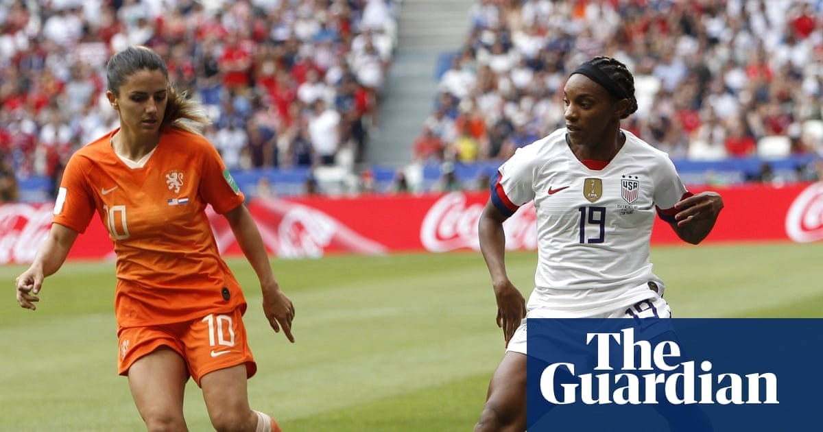 克里斯蒂尔·邓宣布退役:美国女足的多面手与防线基石